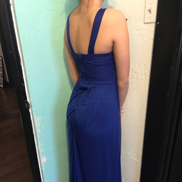 Long evening gown - Picture 4 of 6